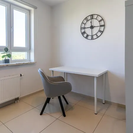 Urban Chic By Bookinghost Daire *